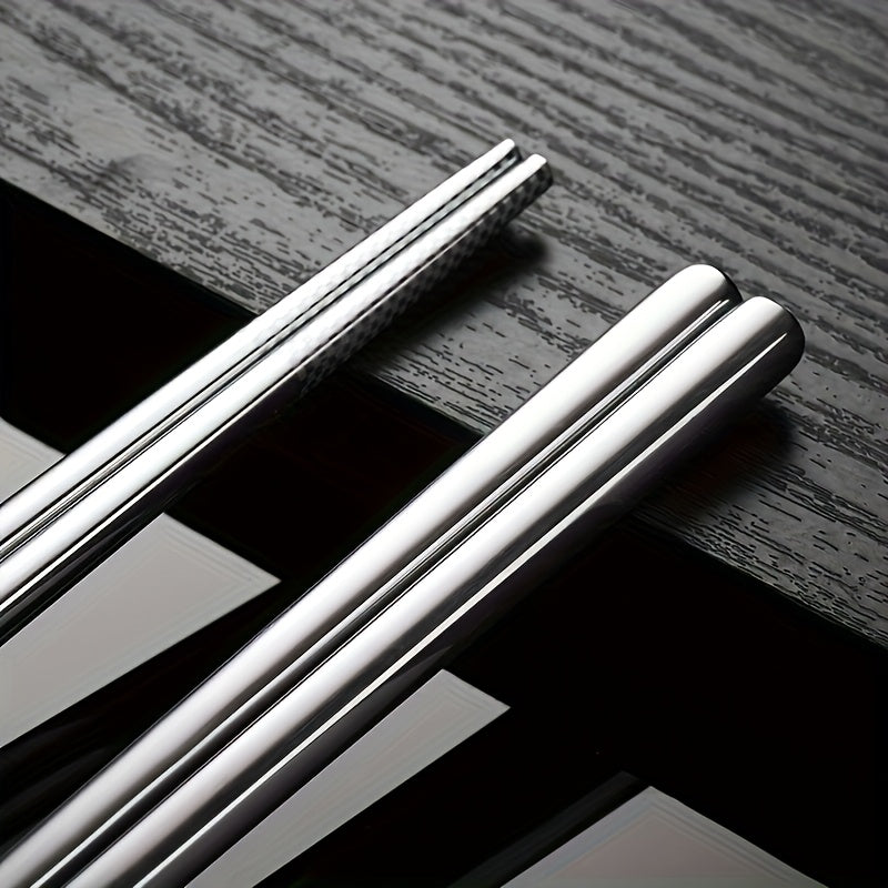 Personalized Customization, 2/3/4pcs Set of Silvery 304 Material Portable Tableware, Salad Fork Spoon, Spoon, Chopsticks And Stainless Steel Box, Suitable for Outdoor Picnics, Home Kitchens And Durable Tableware, Outdoor Travel Tableware