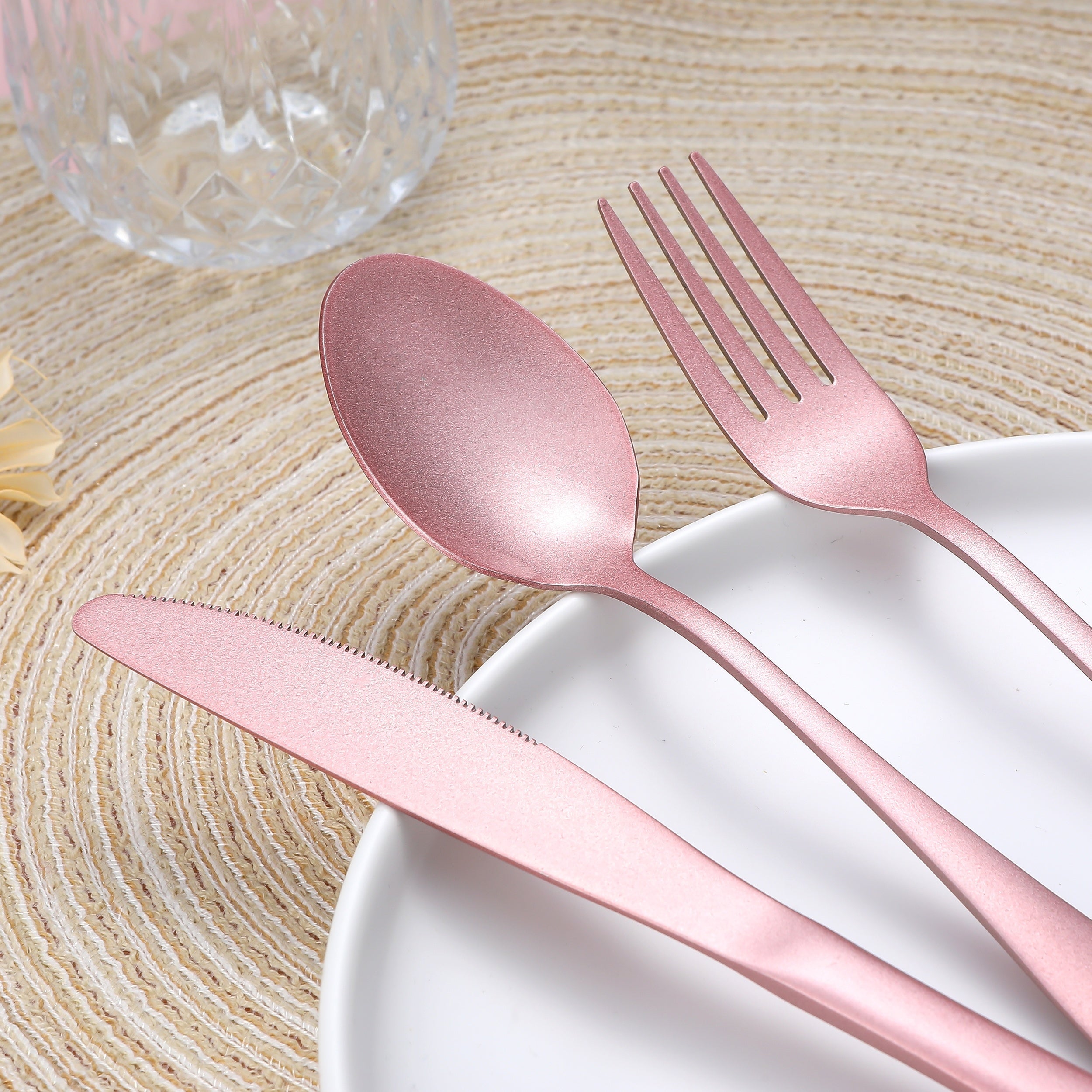 Travel Utensils,Reusable Silverware Set To Go Portable Cutlery Set with a Waterproof Carrying Case for Lunch Boxes Camping School Picnic